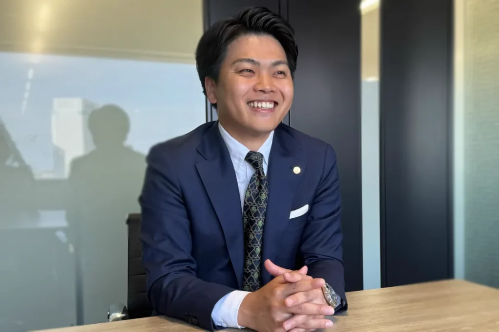 加盟店開発営業部　松村様